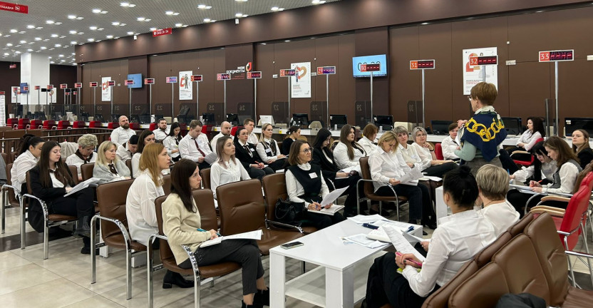 Краснодарстатом проведен семинар со специалистами ГАУ КК «МФЦ КК»
